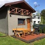 Letniskowy Nad Jeziorem W Steszewku אכסניה