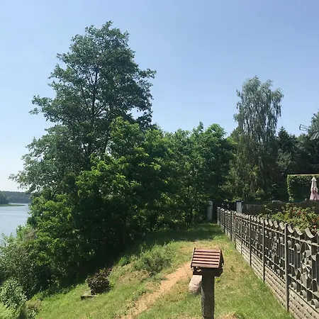 Letniskowy Nad Jeziorem W Steszewku *