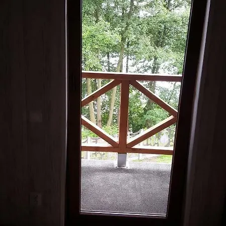 بيت خشبي Letniskowy Nad Jeziorem W Steszewku *
