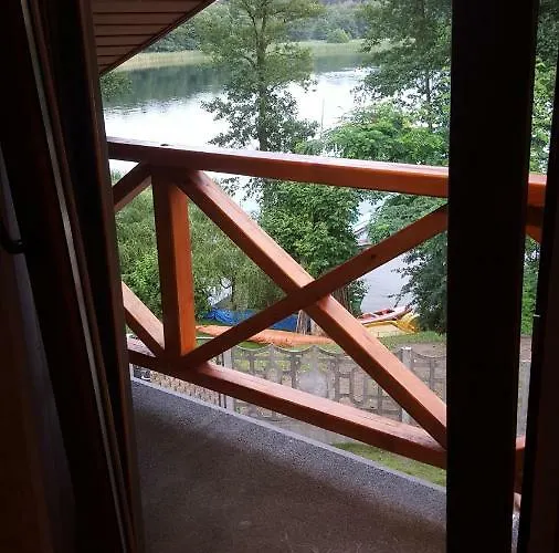 山林小屋 Letniskowy Nad Jeziorem W Steszewku *