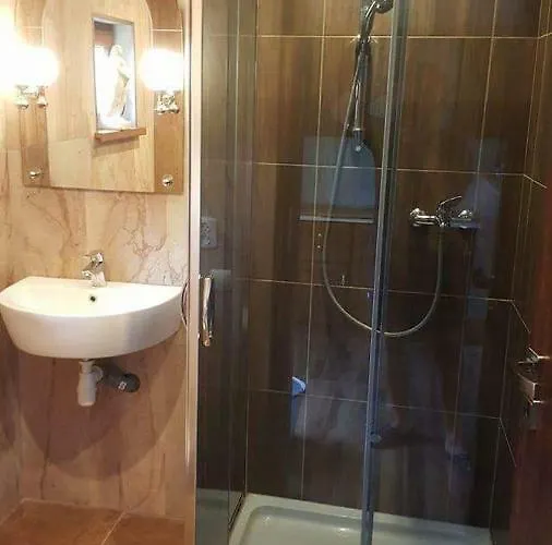 Деревянный коттедж Letniskowy Nad Jeziorem W Steszewku Steszewko