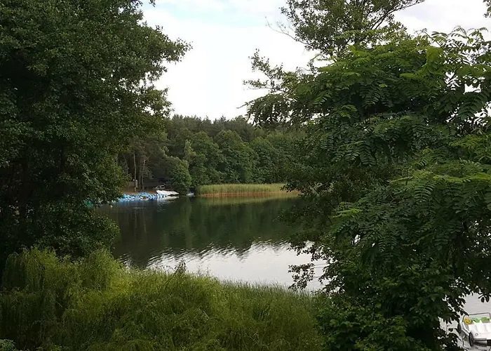 Деревянный коттедж Letniskowy Nad Jeziorem W Steszewku *