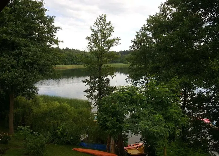 Letniskowy Nad Jeziorem W Steszewku Деревянный коттедж